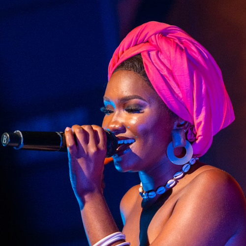 « Elle crie », la voix engagée de Rhema Cèdre pour les femmes de l’est de la RDC