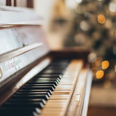 Have yourself a merry little christmas piano solo ( intermediate)