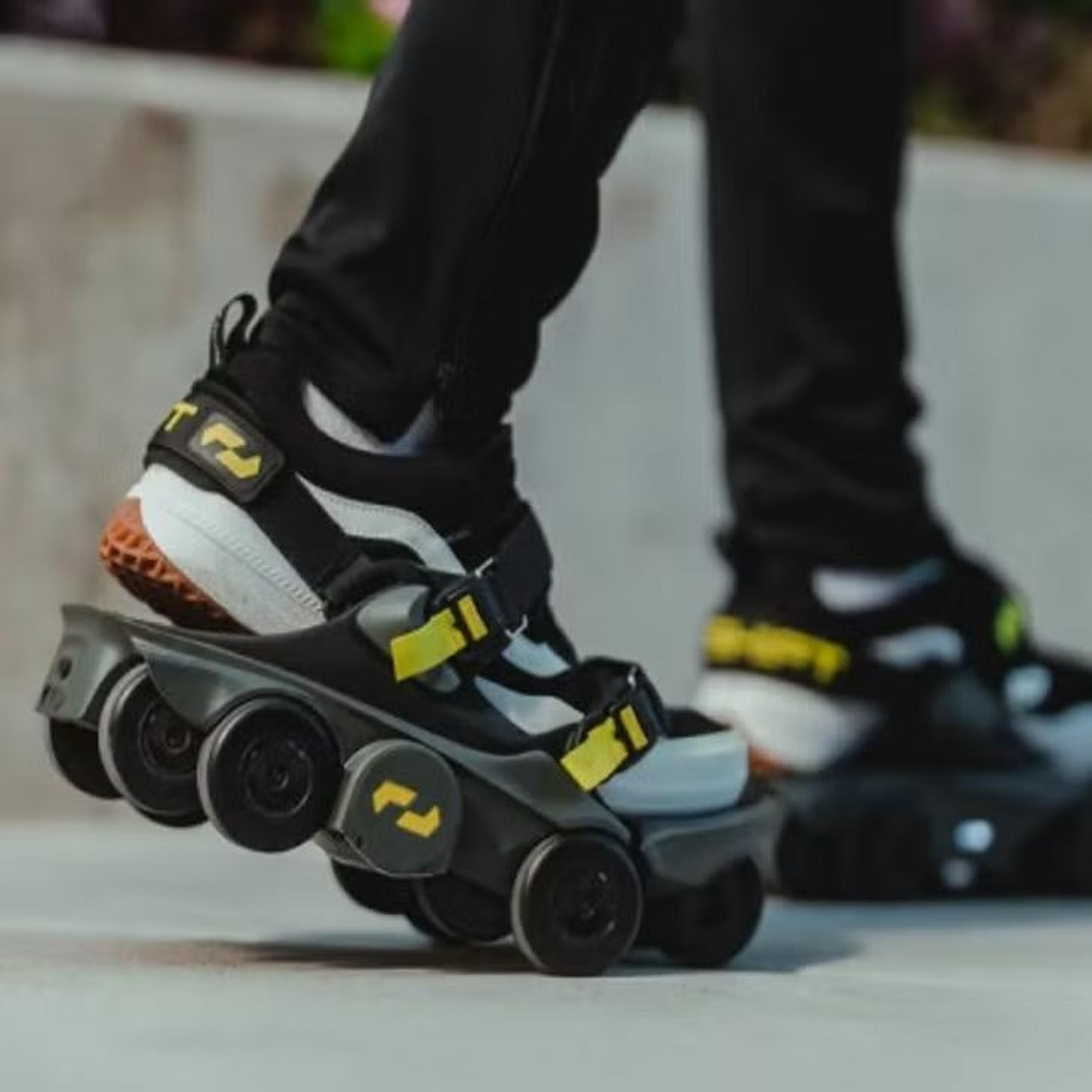 Lightning-Fast Shoes and AI Tracking: The Future is Here (09.02.23) episode artwork