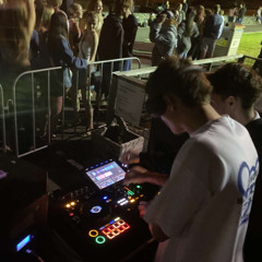 Everybody wants to go to the disco