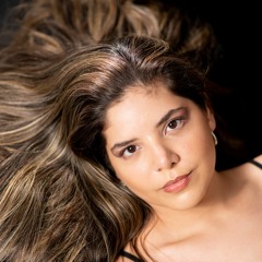 Daniela Amado - Lush Life (piano by freelatinsoul)