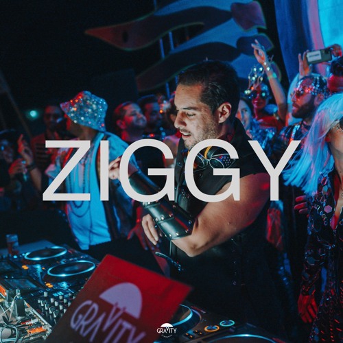 Ziggy @ Gravity Tembaine (Sahara Desert Tunisia) 2022