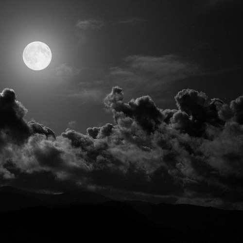 Podcast 002 Set Black Clouds