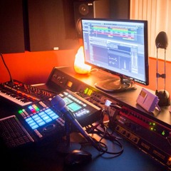 134. Brass Synth Beat 130.00 BPM (C# Minor)