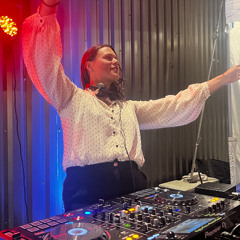 House: Tropical & Latin