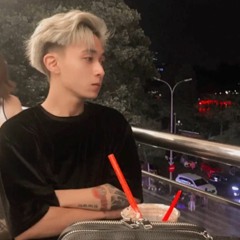 CÓ MÔT NGƯỜI VẪN ĐƠI | VIET LEE ( HONGKONREIX )