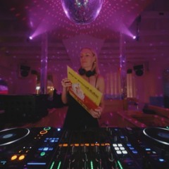 Malin at ZeyZey Miami for Deja Vu Nov 24