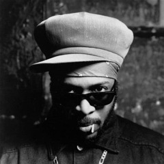 Kni Iamoze - World a Reggae (Out in the Street They Call It Murder) (Greentone RMX)