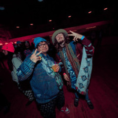 HEADTHRØBB MIX