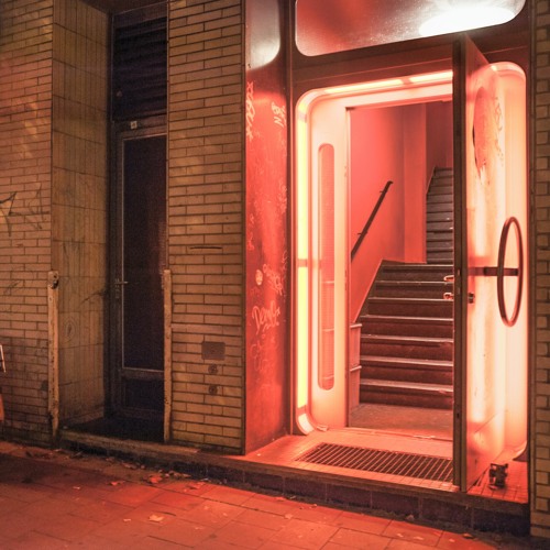 Binary - Andrew Saverin