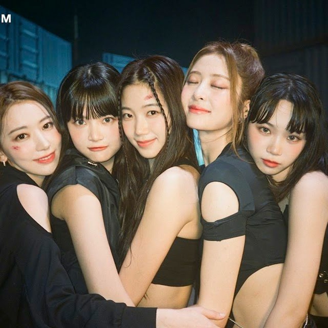 Stream 르세라핌(LE SSERAFIM) - Love Shot COVER - (EXO) 엑소 by