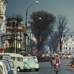 Em Còn Nhớ Mùa Xuân - Sĩ Phú