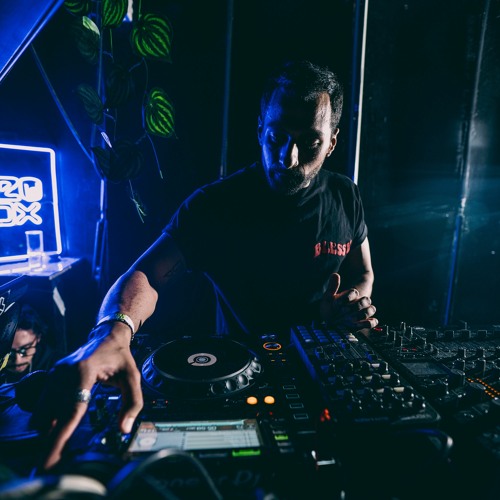 Stream M.I.T.A. | Listen to Mixes playlist online for free on SoundCloud