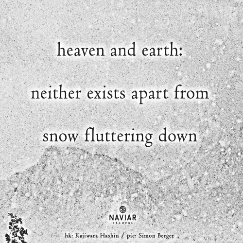 snow fluttering down [naviarhaiku584]
