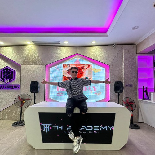 TH Academy