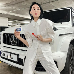 Khoc O Trong Club - GOSCAT