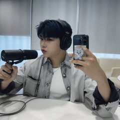 Hug Me - (Cover by GUNWOOK of ZEROBASEONE)