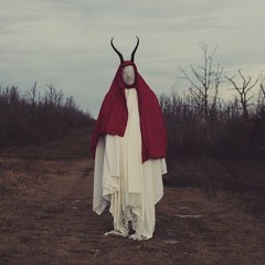 KraD | WHITE CAMEL