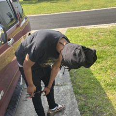 losing it (bloomkr4zy)