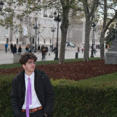 ‎⁨لستُ نادماً على أحدٍ غيرَ قلبي