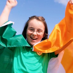 Come On You Girls in Green (Let's Make That Roar Get Louder) - The Kabin Studio