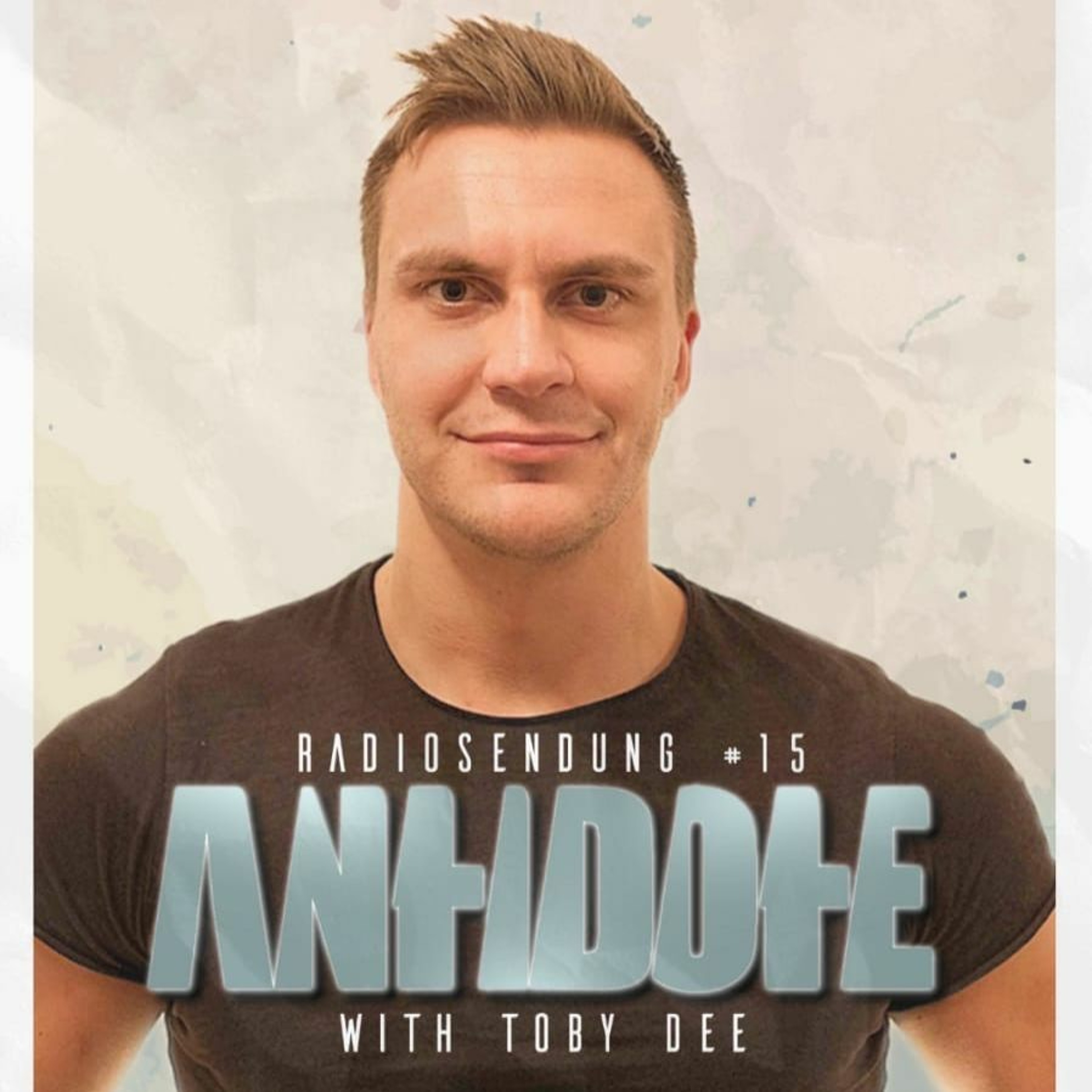 DJ Toby DEE