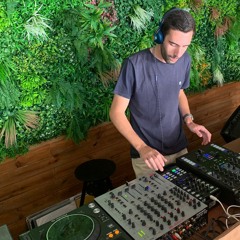 DJ SET UNDERGROUND PRESS KIT