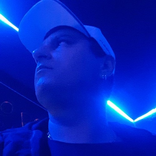 THE MUSIC TURNS ME ON (FREE DOWNLOAD)