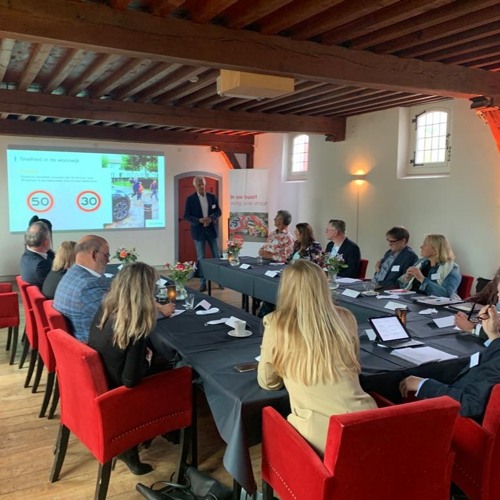 Stream Veilig Verkeer Nederland 90 jaar! Traffic Radio 13 oktober