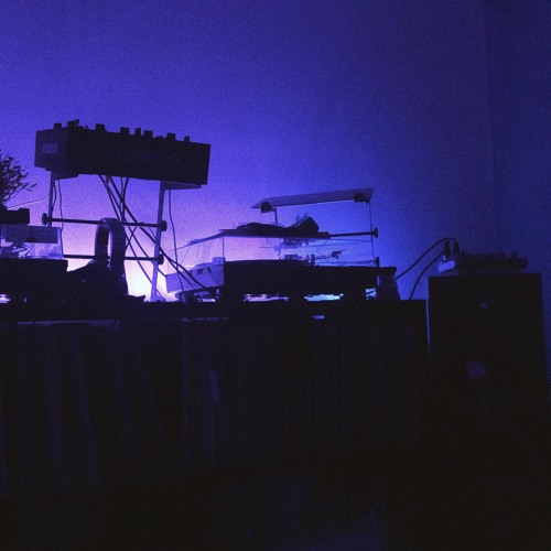 late @ night introspection mix 002 [live recording]
