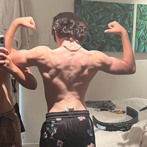 Get to work 🏋🏼‍♀️💪🏼