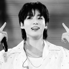 JUNGKOOK-Dynamite GMA live ver.