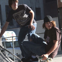 Peter Rono - White Plug On A Skateboard iCall Him Bart (Prod. Tacxin)
