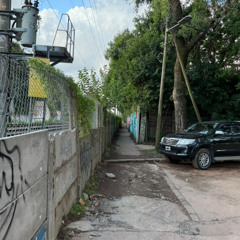 LEJOS DE CASA (prod. Ironyy)