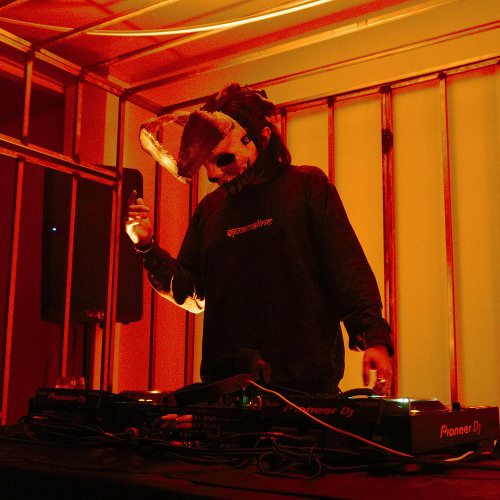 DJ RABBIT LIVE SET - SHE KNOWS TOUR 2025