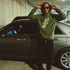 knee space Jo x Lazy Luke