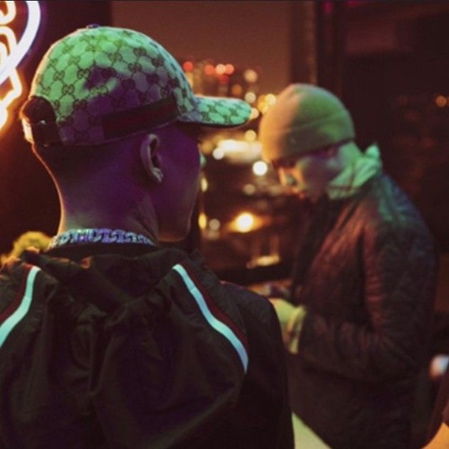 Jere Klein, Cris Mj - EL DIABLO ESTÁ