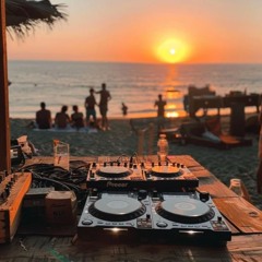 Beach Club House DJ Set (songs from Sparrow & Barbossa, ANOTR, Oden-Fatzo, ZÆFFX)