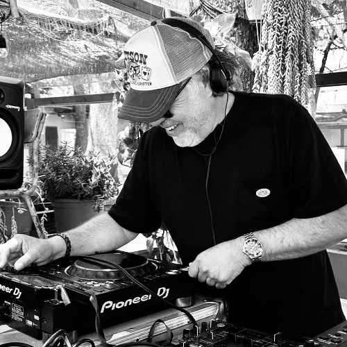 eclectics mix - 175 | Ivan Muller | Under Blue Skies |