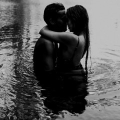 In Your Arms - Combstead & Robert Grigg