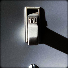 THINK_ON_IT_ feat. Las