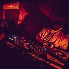 LQ - Run it Red - 23 Nov 2025