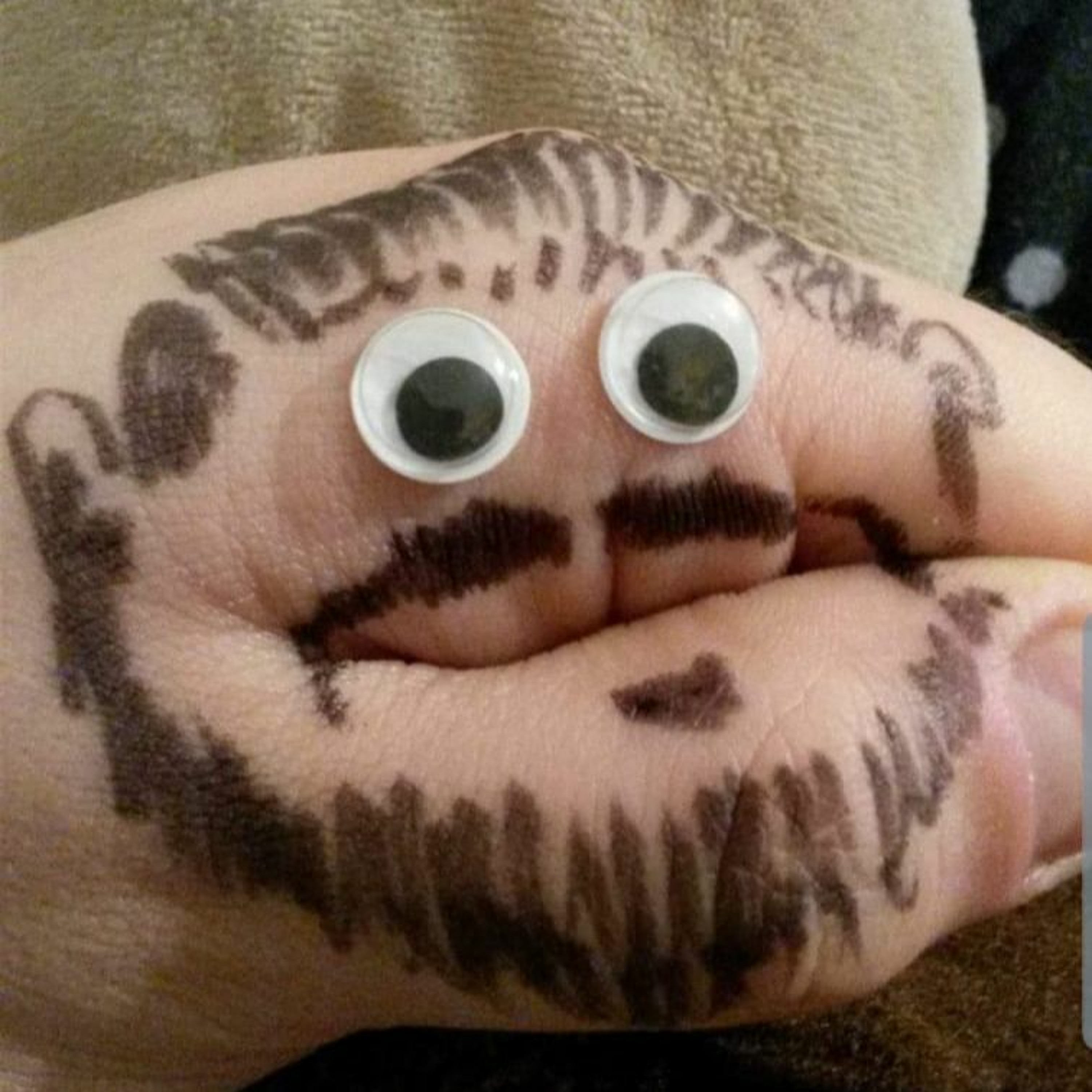 Lok_E