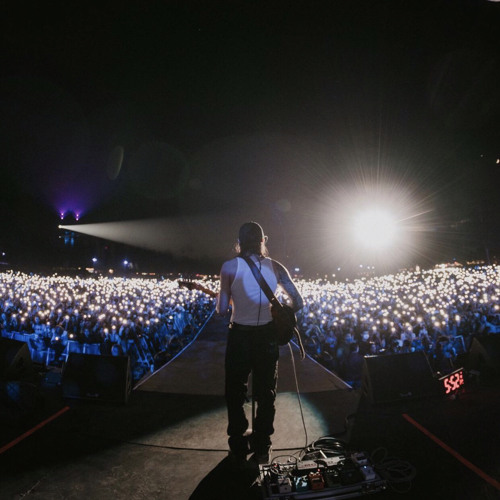 Stream keshi Live at Head In The Clouds 2021 by calla Listen online