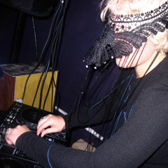 all dark waves (dj set)