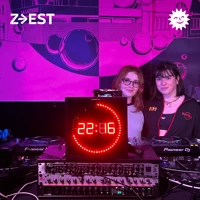 Soundcloud podcast image for come rave with me - Staary 