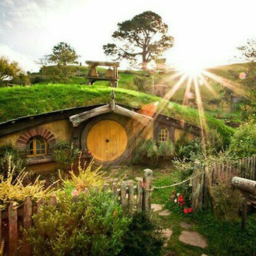 Stream the-shire-lord-of-the-rings-ambience-and-music-1-hour.mp3 by Vanessa  Albuquerque | Listen online for free on SoundCloud
