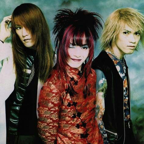 Stream SHAZNA - Melty Love (Melty Case Version) by えり | Listen