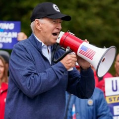 President Biden Visits UAW Picket Line