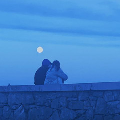 လမင်းနဲ့ပင်လယ် - (ဝိုင်ဝိုင်း)